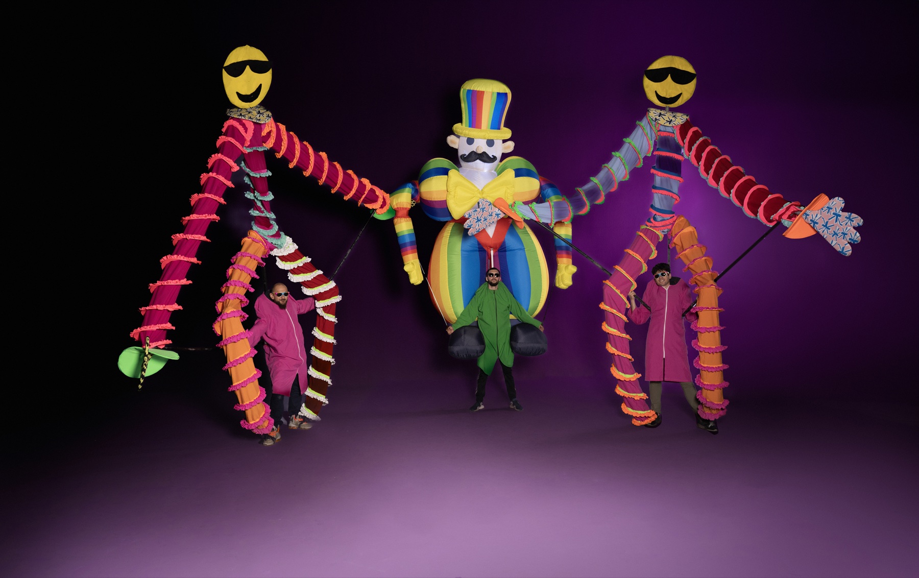 Giant Puppets