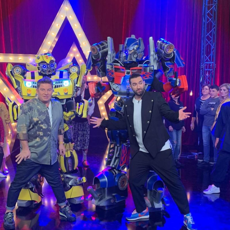 Optimus si BumbleBee la Romanii au Talent de inchiriat - Royal Entertainment